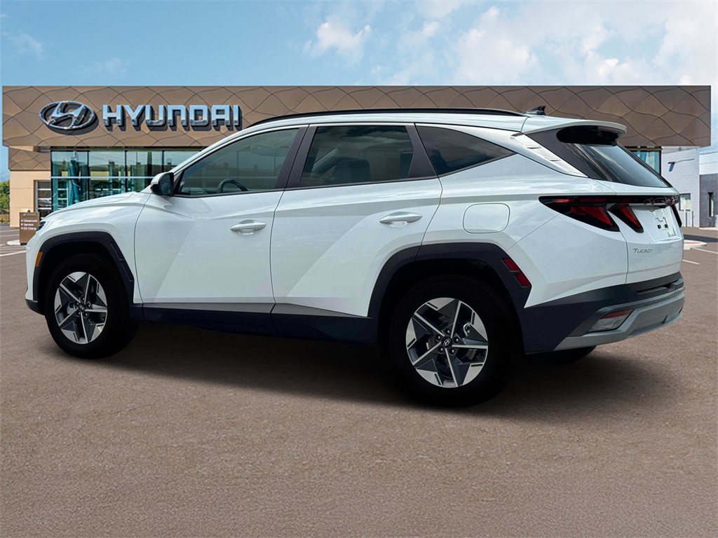 2025 Hyundai Tucson SEL photo 3