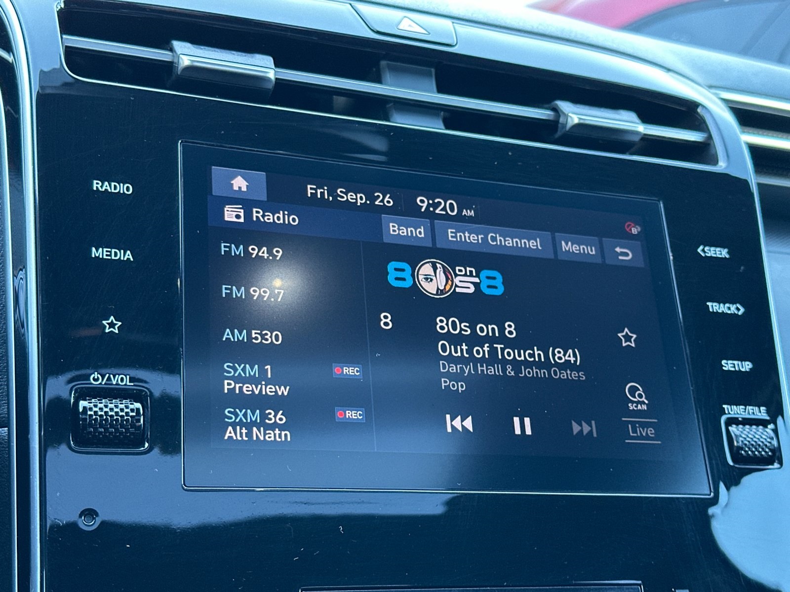2022 Hyundai Santa Cruz SEL Premium photo 16