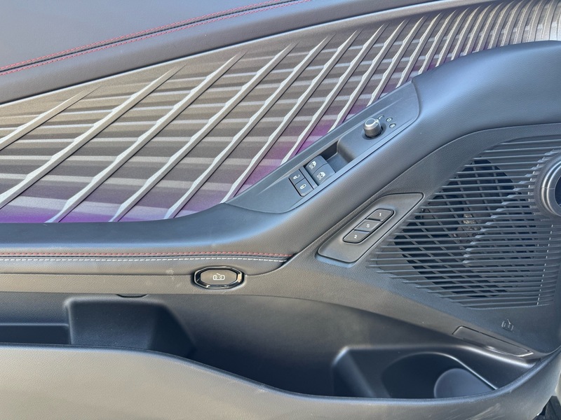 2024 Dodge Charger R/T photo 16