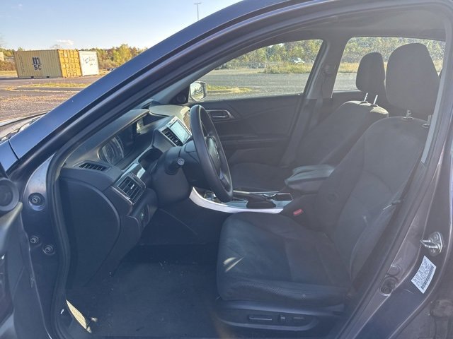 2016 Honda Accord EX photo 7