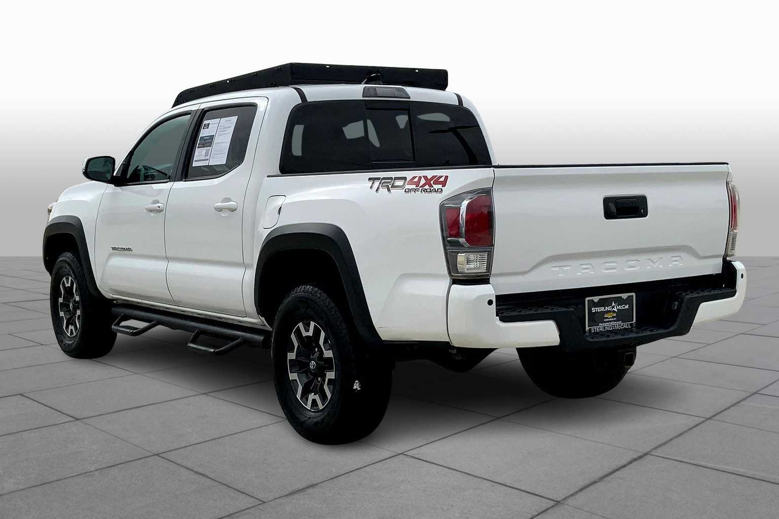 2021 Toyota Tacoma TRD photo 10