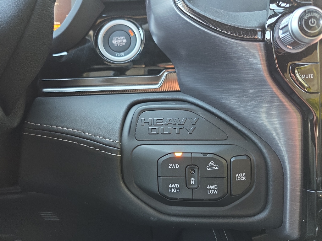 2025 Ram 2500 Power Wagon photo 16