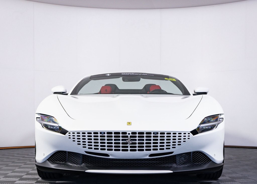 2024 Ferrari Roma Spider Base photo 4