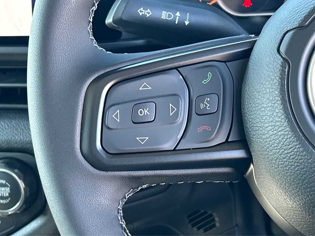 2025 Jeep Wrangler Sport RHD photo 26