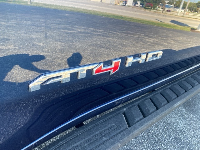 2022 Gmc Sierra 2500 HD AT4 photo 10