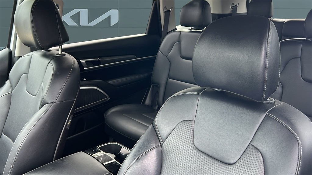 2022 Kia Telluride S photo 6