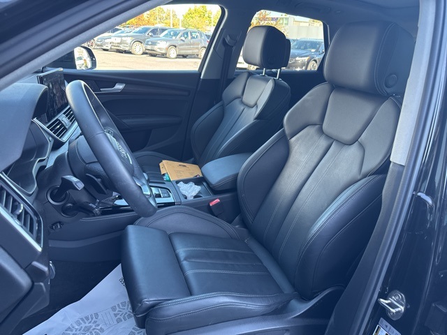 2025 Audi Q5 45 S line Premium Plus photo 14