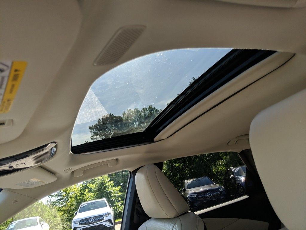 2023 Lexus RX photo 10