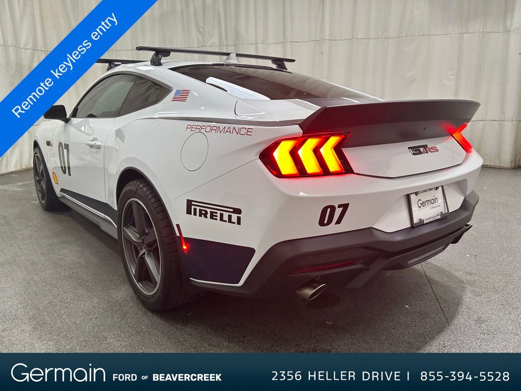 2024 Ford Mustang GT Premium photo 5