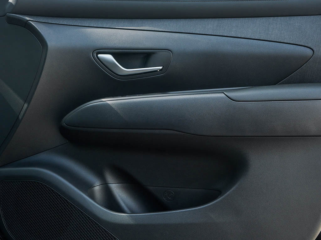 2025 Hyundai Tucson Hybrid SEL Convenience photo 8