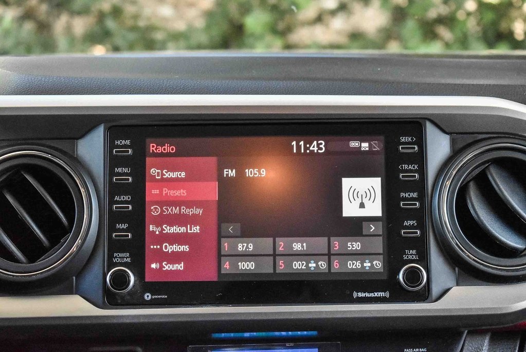 2023 Toyota Tacoma SR5 photo 13