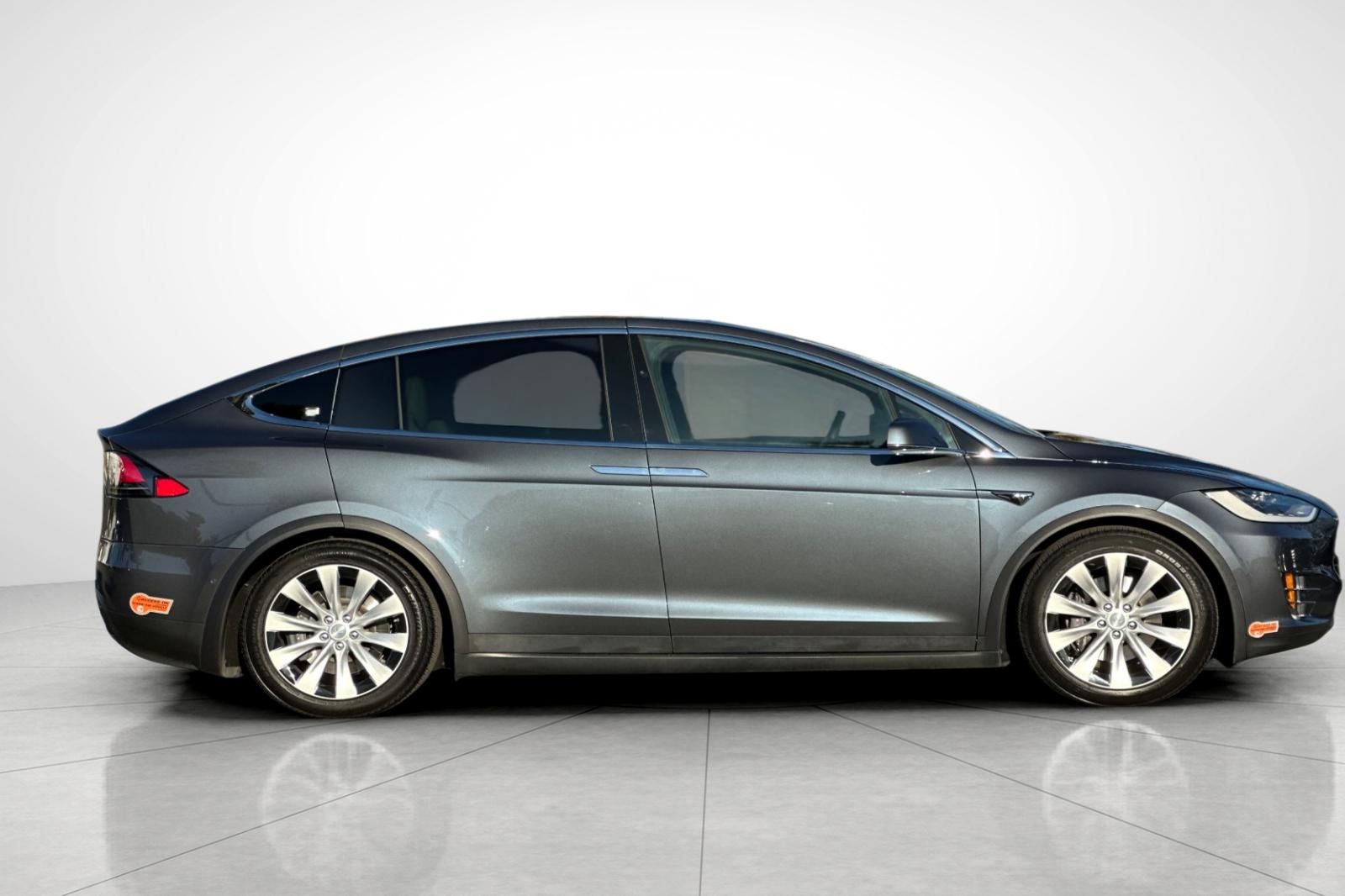 2020 Tesla Model X Long Range photo 27
