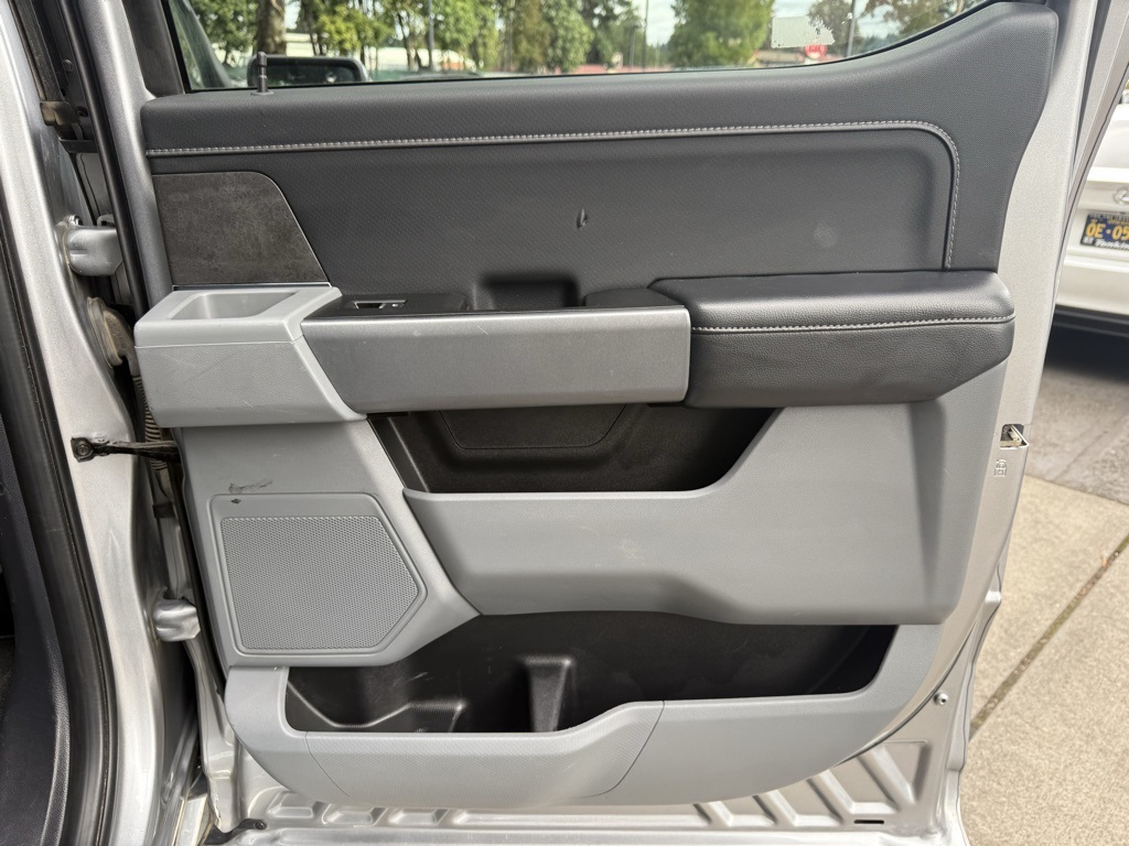 2024 Ford F-150 XLT photo 9
