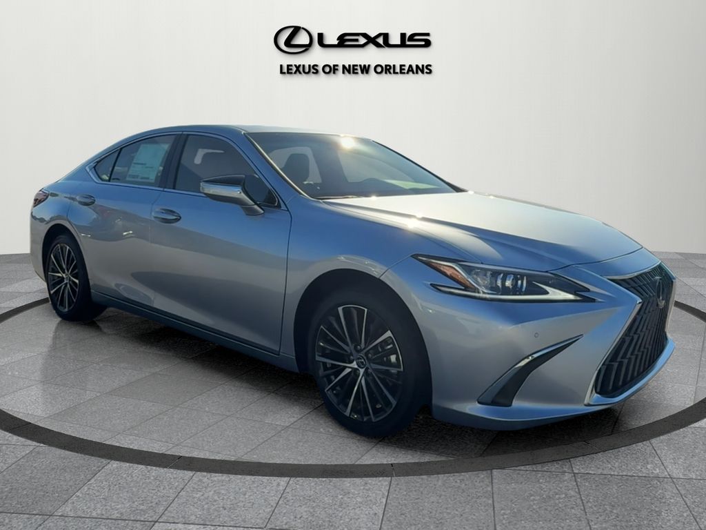2025 Lexus ES 350's photo