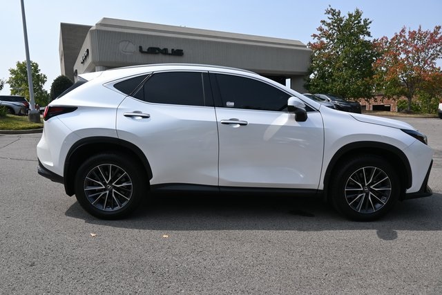 2022 Lexus NX 350 Premium photo 2