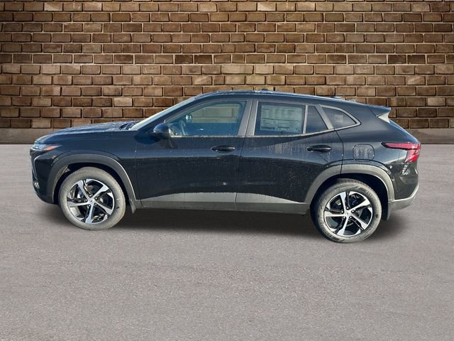 2026 Chevrolet Trax photo 2