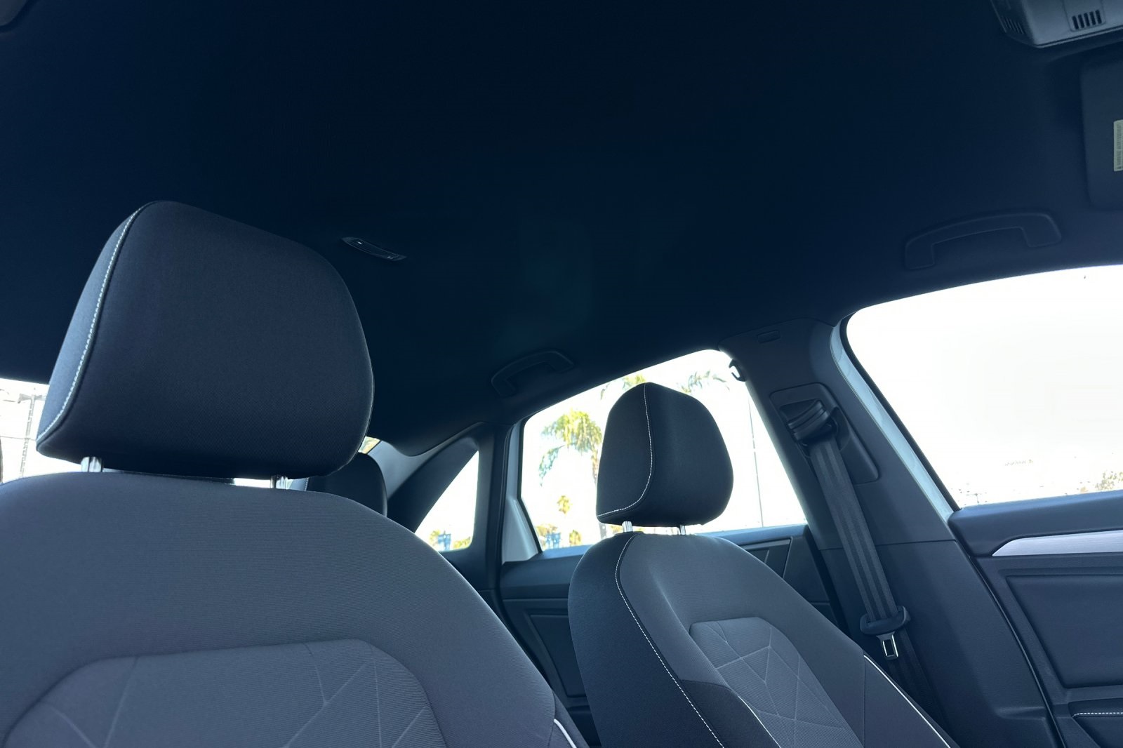 2025 Volkswagen Jetta 1.5T Sport photo 16