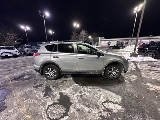 Used 2018 Toyota RAV4 LE with VIN JTMBFREV8JJ241493 for sale in Mechanicville, NY