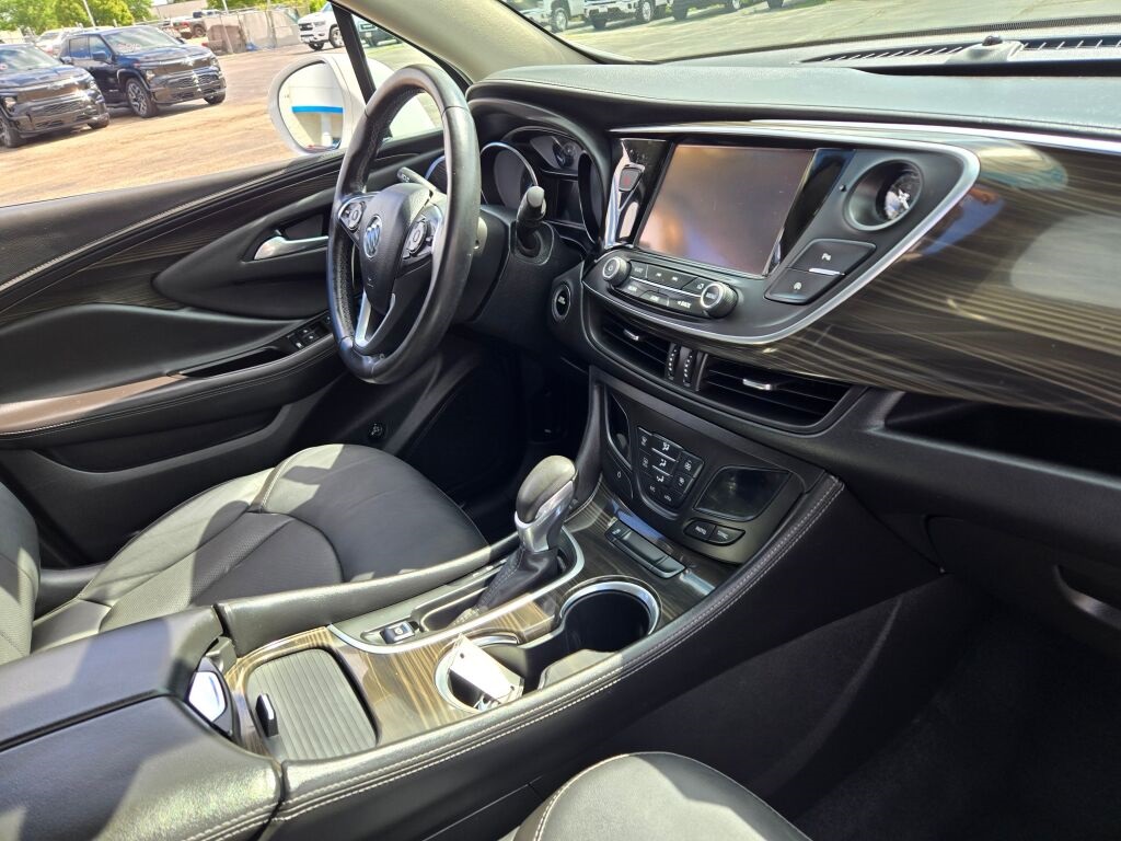 2019 Buick Envision Essence photo 4
