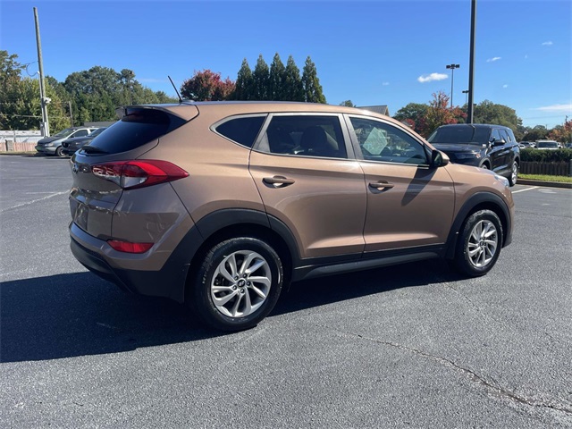 2017 Hyundai Tucson SE photo 4