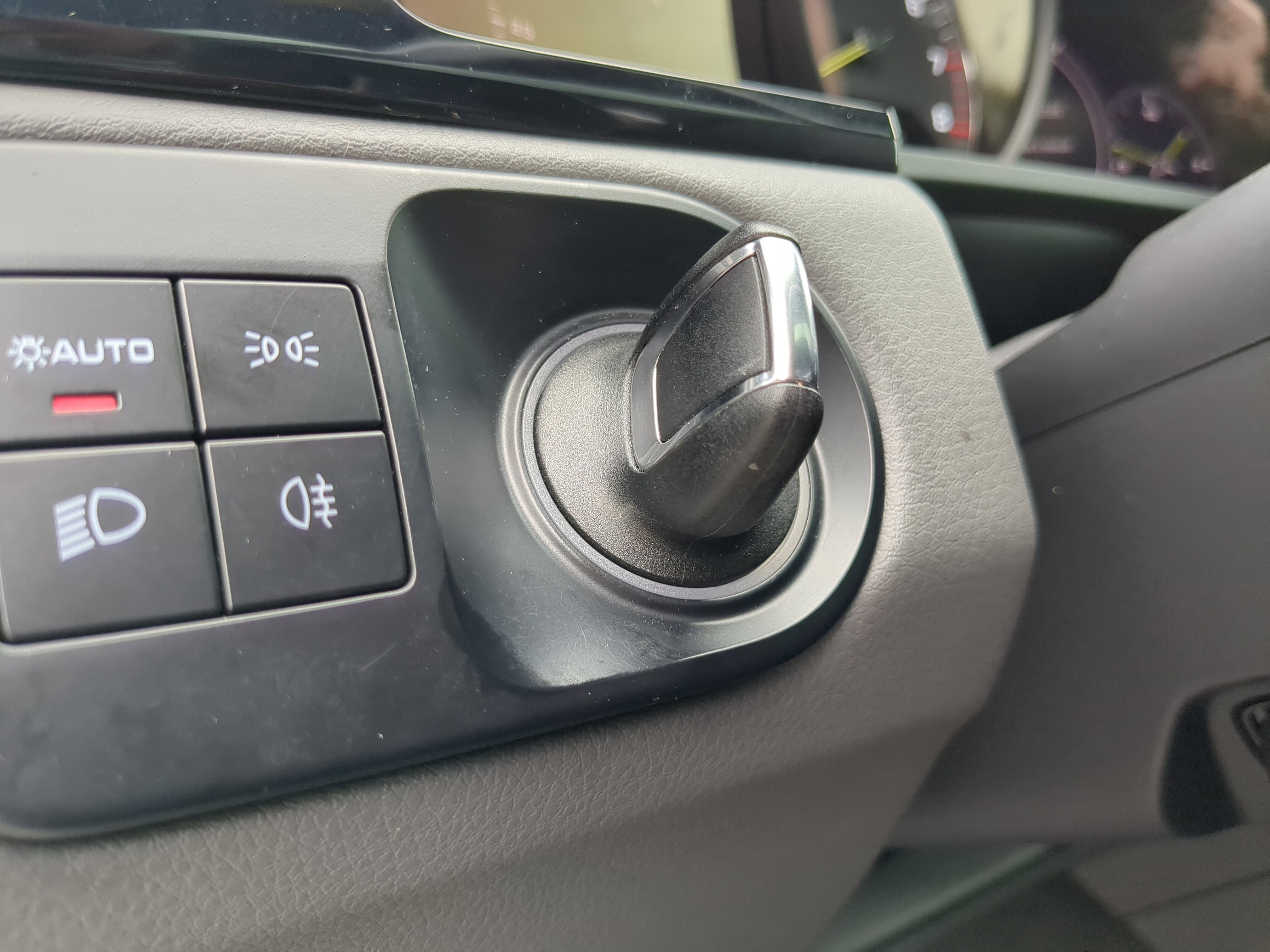 2022 Porsche Cayenne E-Hybrid Coupe Base photo 12
