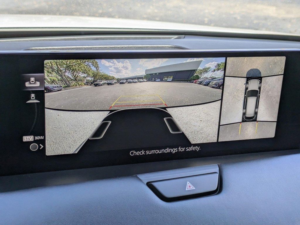 2025 Mazda CX-90 Plug-in Hybrid Premium Plus photo 28