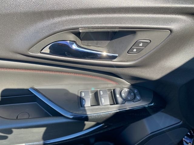 2025 Chevrolet Trax photo 7