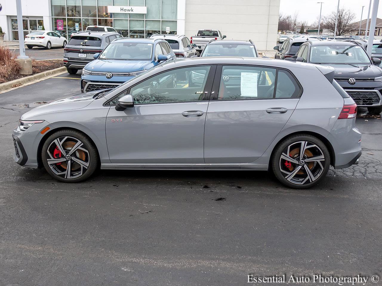 2025 VOLKSWAGEN GTI - Image 3