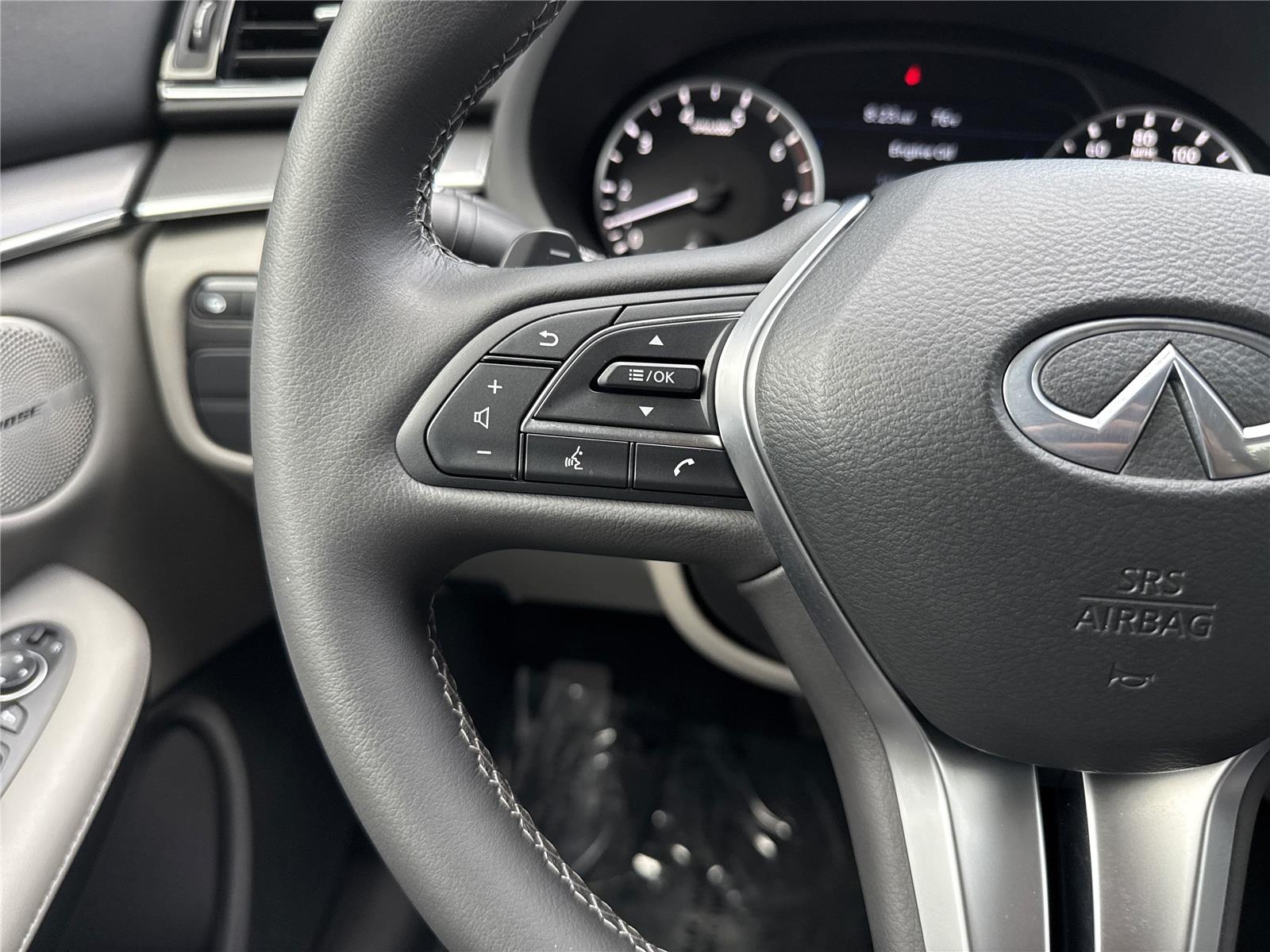 2024 Infiniti QX50 Luxe photo 8