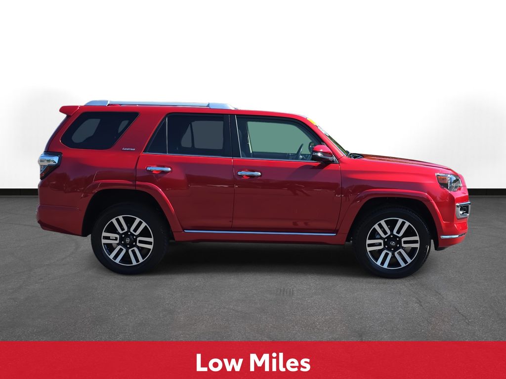 2024 Toyota 4Runner Limited photo 4