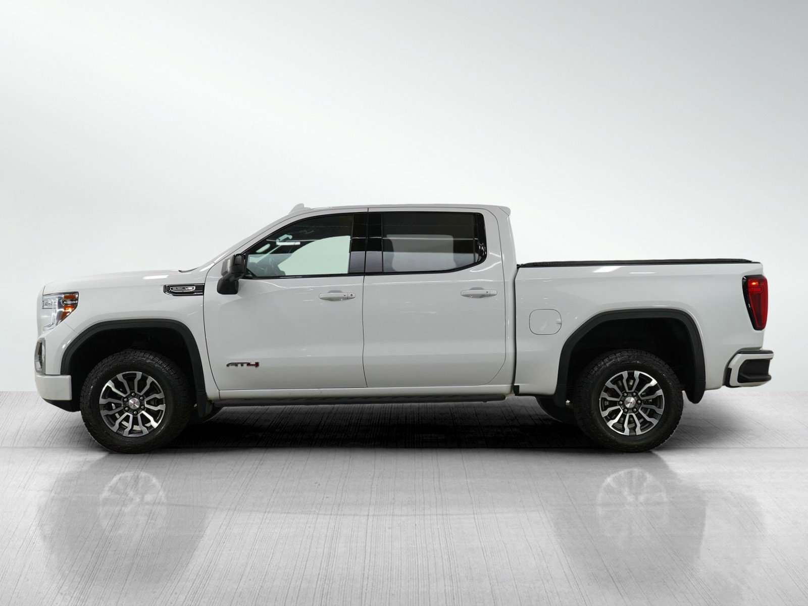 Used 2021 GMC Sierra 1500 AT4 with VIN 3GTP9EED3MG188883 for sale in Bloomington, Minnesota