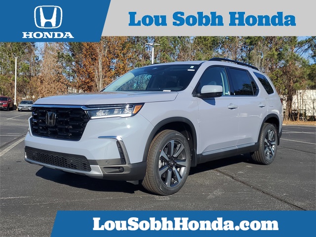 2025 Honda Pilot Touring's photo