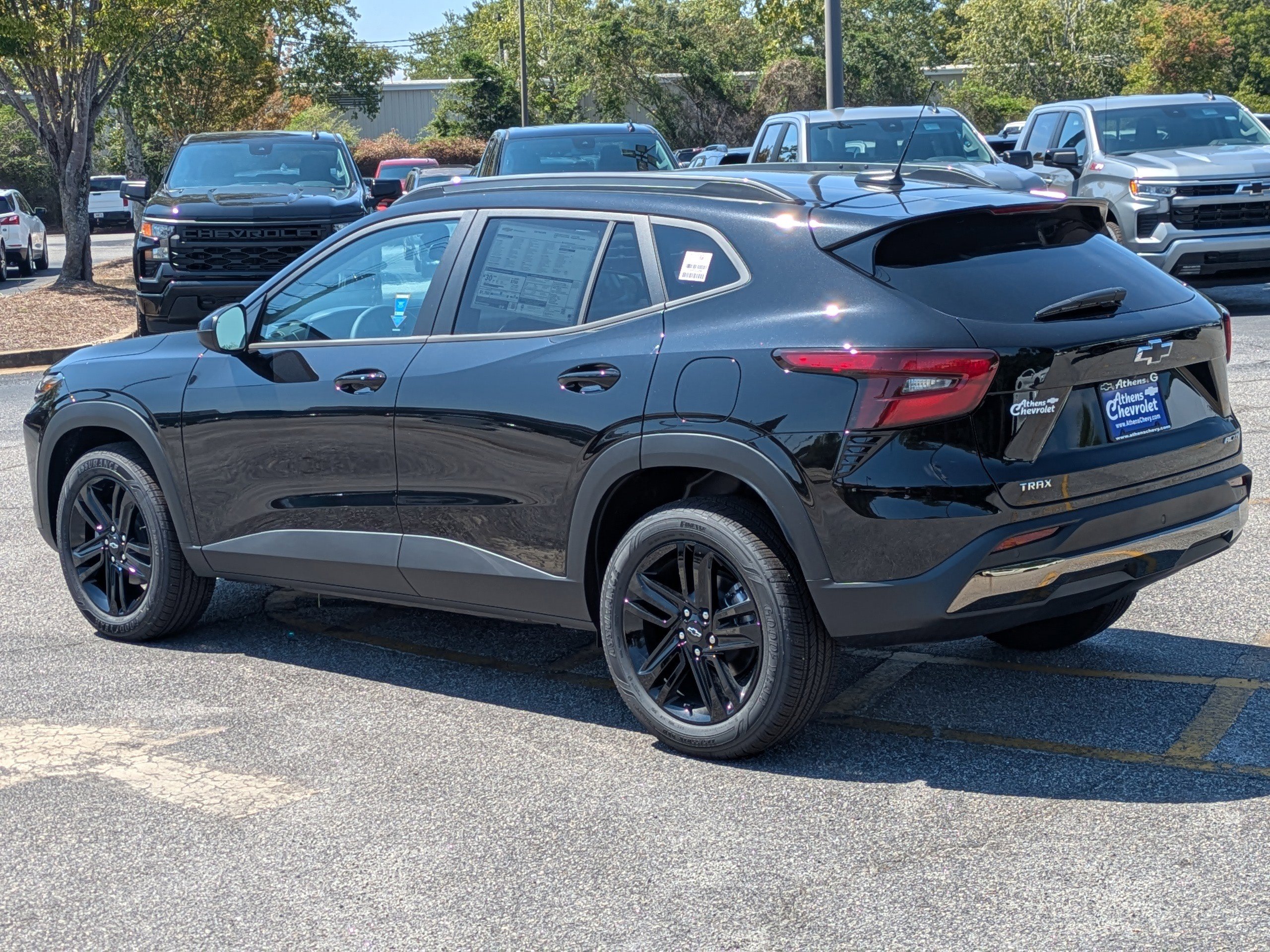 2025 Chevrolet Trax ACTIV photo 6