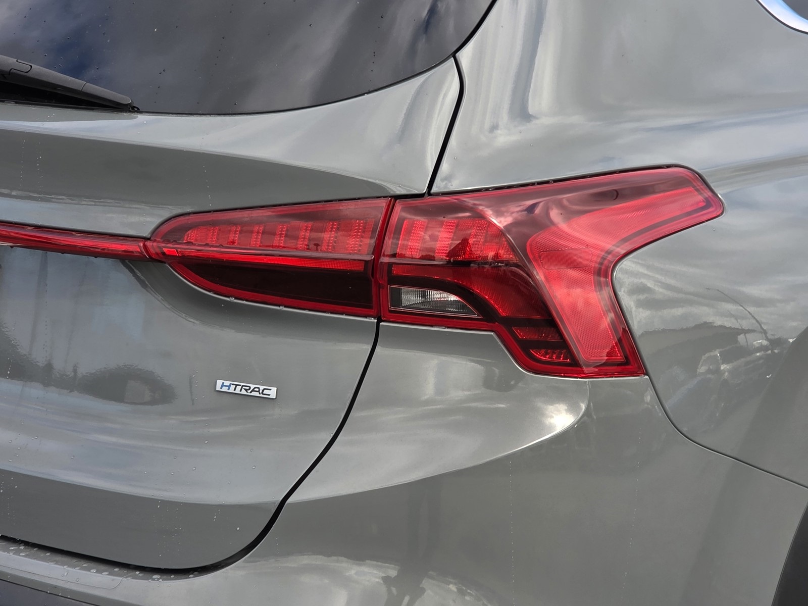 2022 Hyundai Santa Fe SEL photo 11