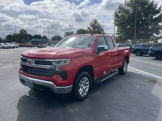 2026 Chevrolet Silverado LT's photo