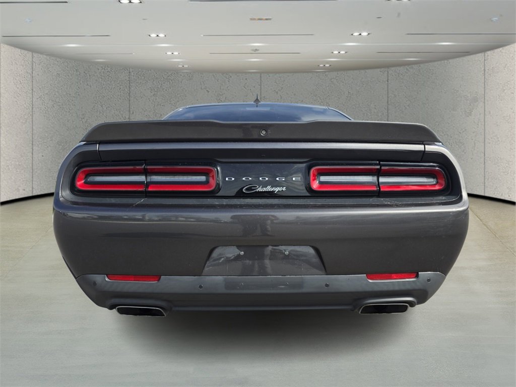 2019 Dodge Challenger R/T photo 4