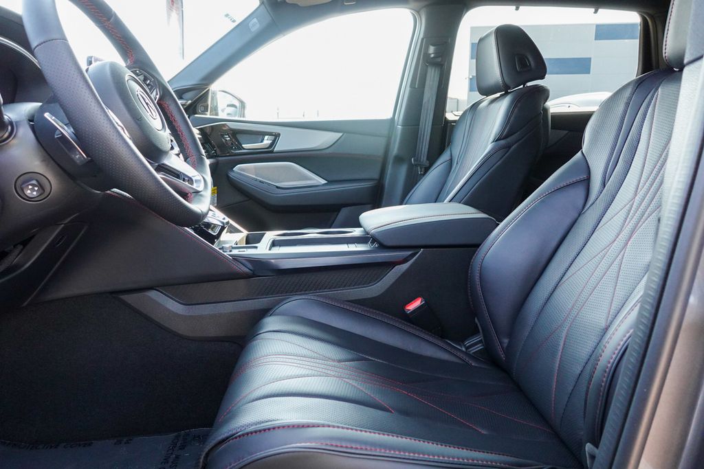 2026 Acura MDX SH-AWD A-Spec Advance photo 12