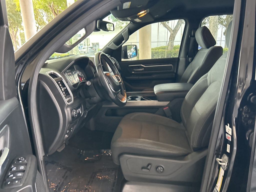 2019 Ram 1500 Big Horn Lone Star photo 3