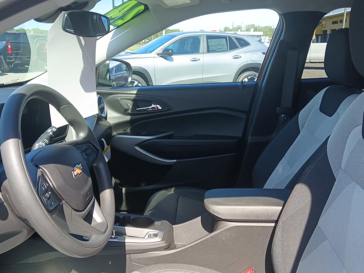 2024 Chevrolet Trax LS photo 11