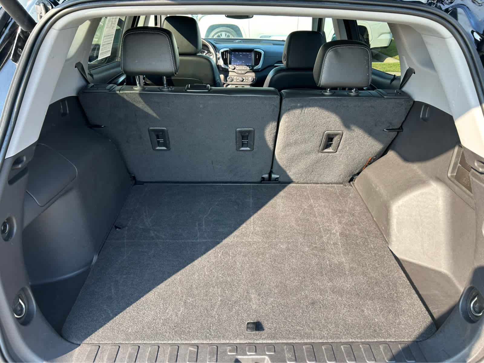 2024 Gmc Terrain SLT photo 11
