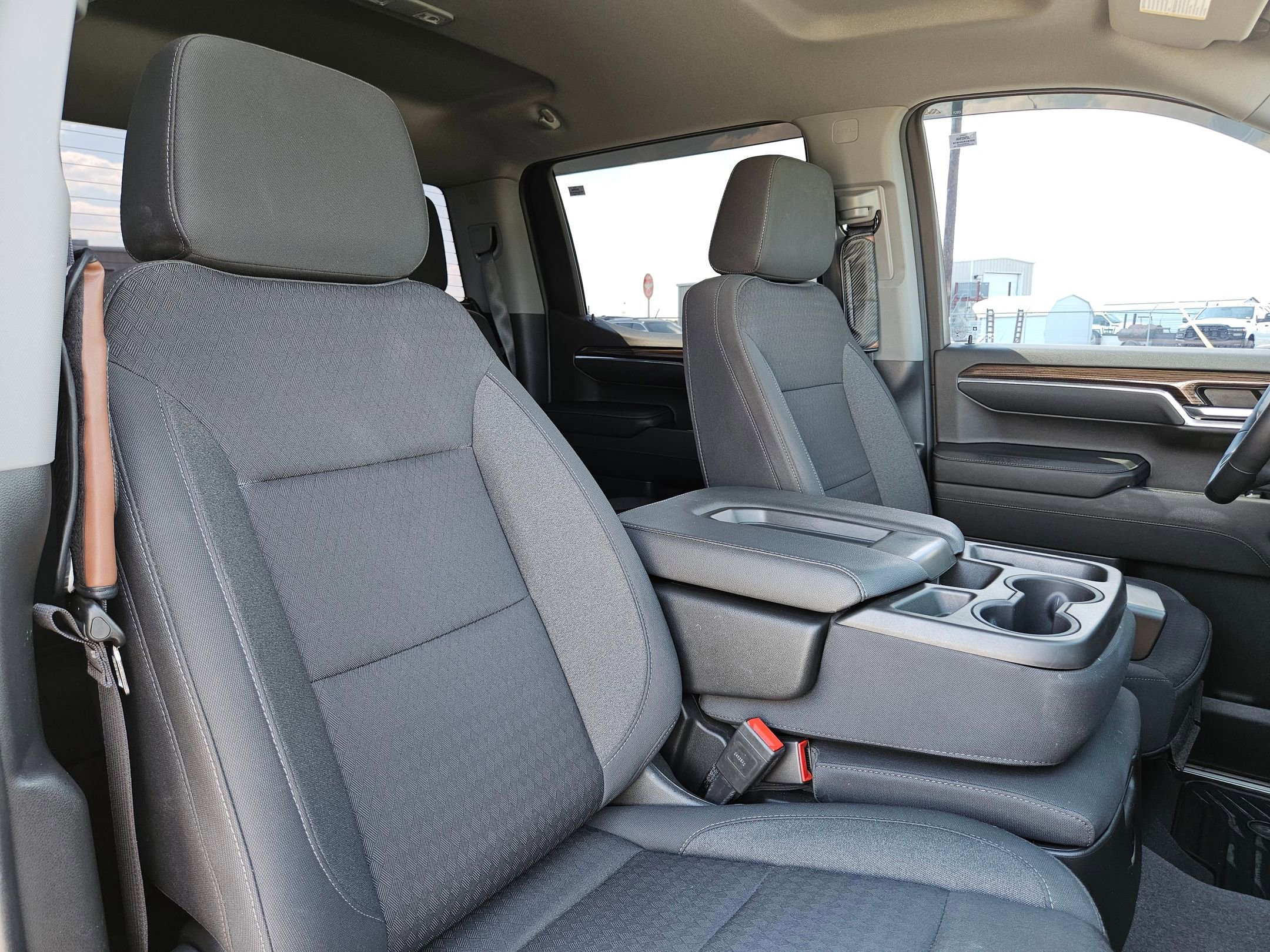 2023 Chevrolet Silverado 1500 LT photo 29