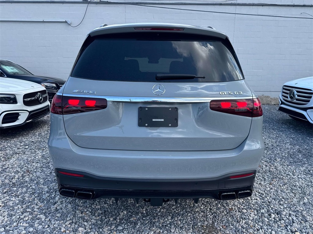 2026 Mercedes Benz GLS 63 AMG 4MATIC photo 5