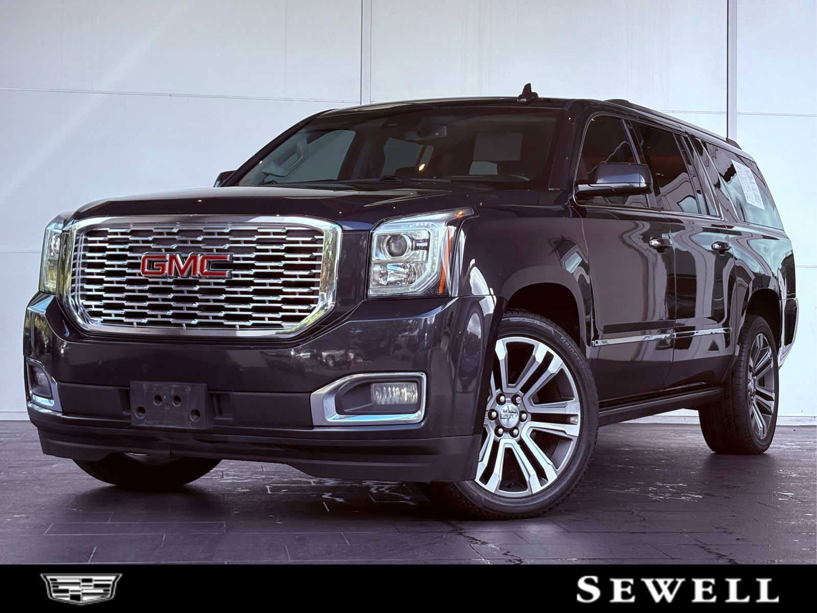 2020 GMC Yukon XL Denali's photo