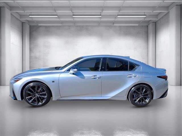 2023 Lexus IS 350 F SPORT photo 6