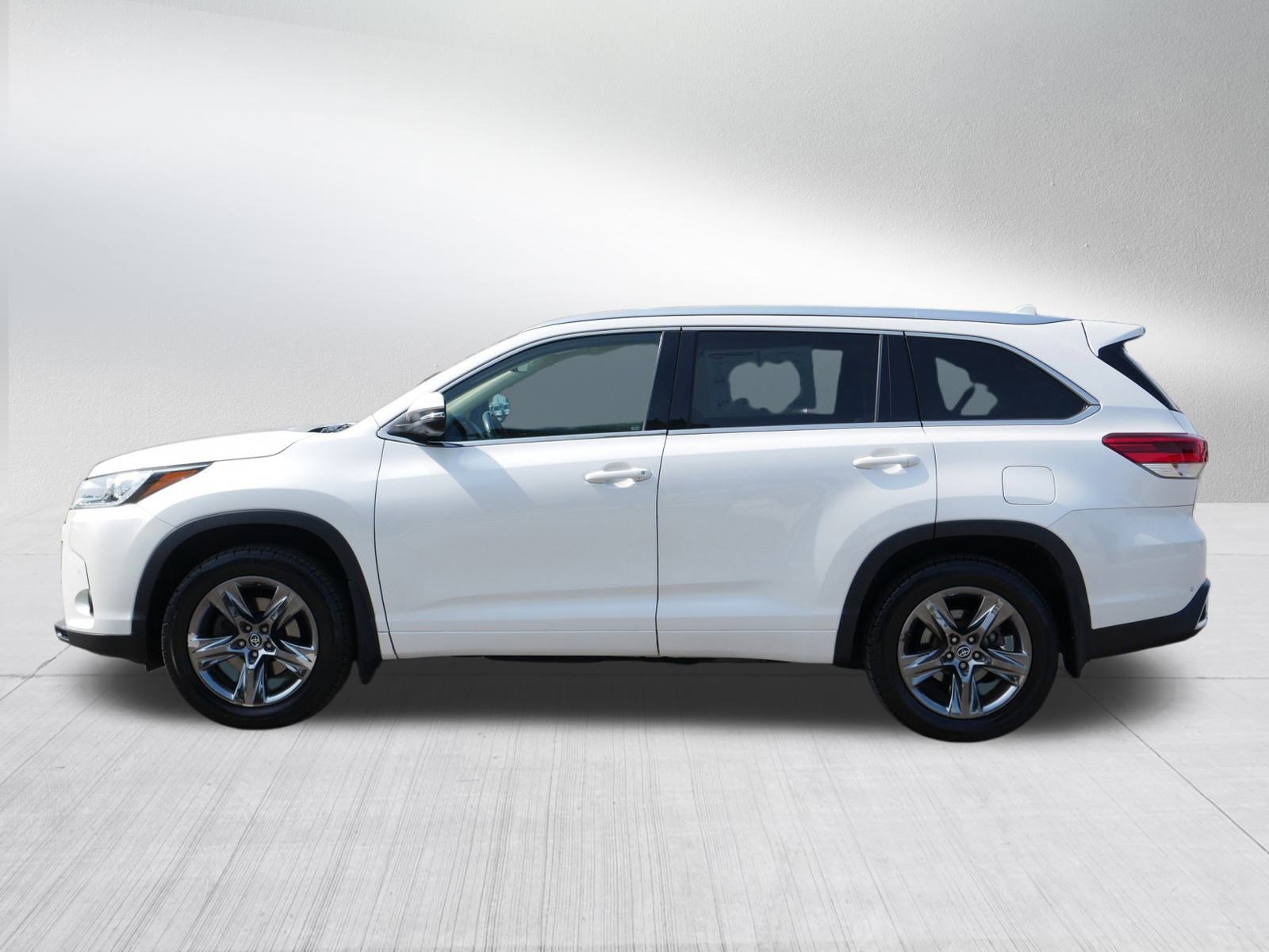 2018 Toyota Highlander Limited photo 3