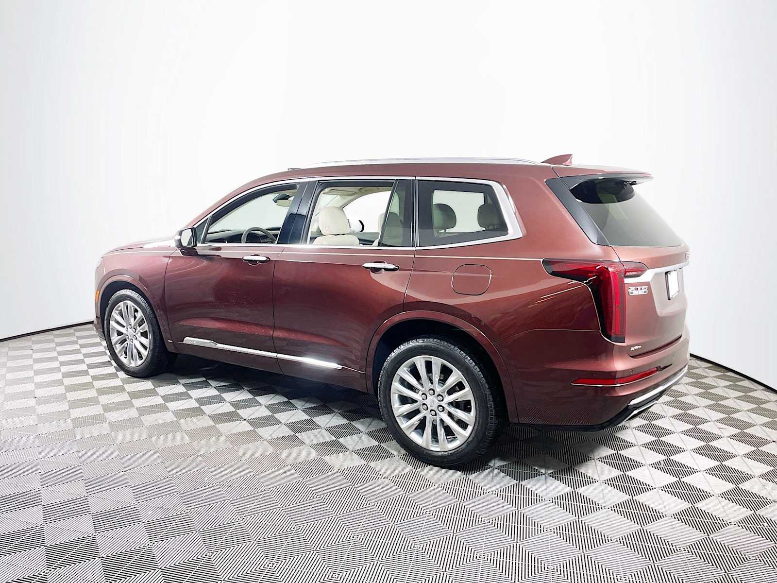 2022 Cadillac XT6 Premium Luxury photo 6