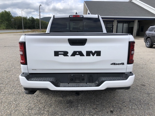 2025 Ram 1500 Tradesman photo 4