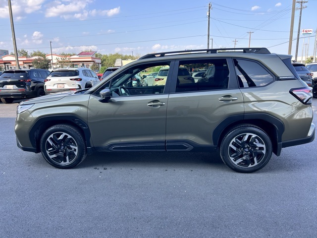 2025 Subaru Forester Limited photo 3