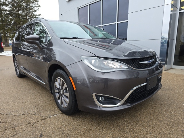 2020 Chrysler Pacifica Touring L Plus