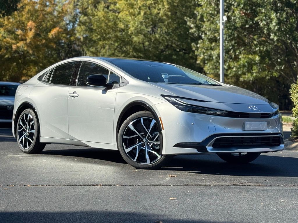 2026 Toyota Prius Plug-in Hybrid XSE Premium photo 2
